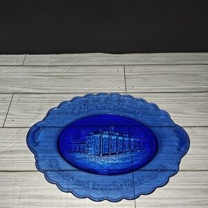 Avon Cobalt Blue Glass Tray Mt Vernon George Martha Washington Collectible 9”in